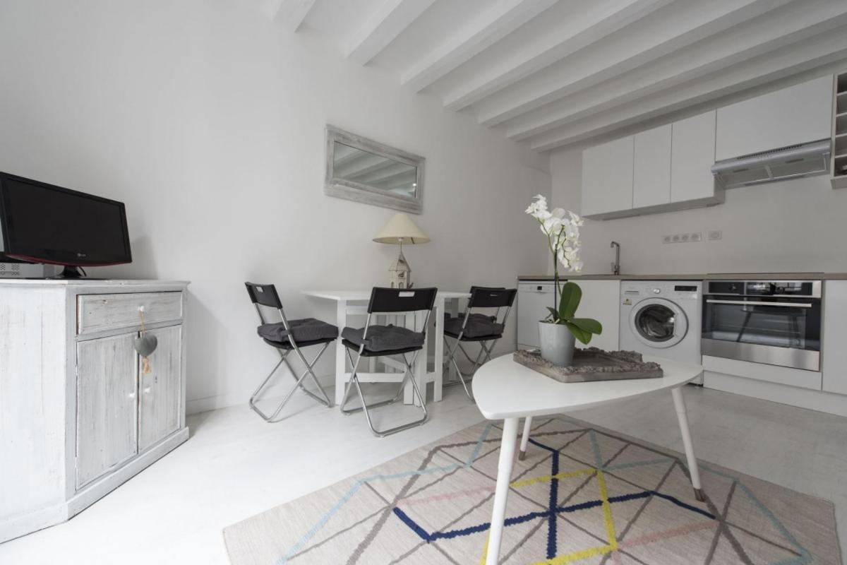 Ferienwohnung Nieve Paris Exterior foto